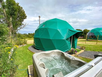 Hot tub