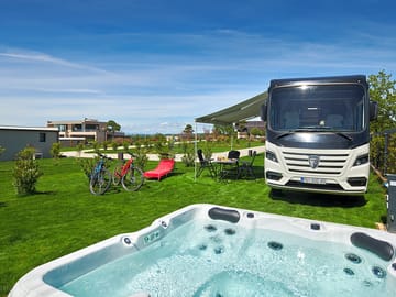 Luxury view pitch with hot tub