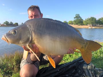 Carp fishing on site