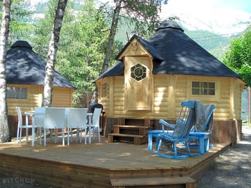 Enjoy the sun on the terrace