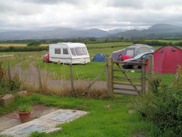 Spacious pitches with electric hook-up