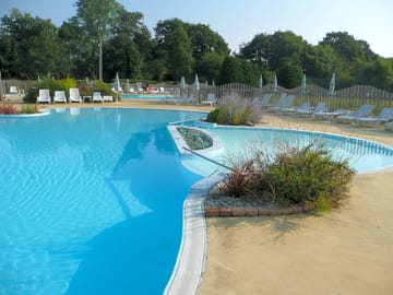 Heated outdoor swimming pool