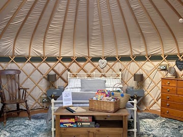 Cosy and well furnished
