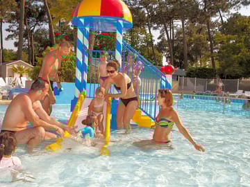 The outdoor swimming pool is open in july and august