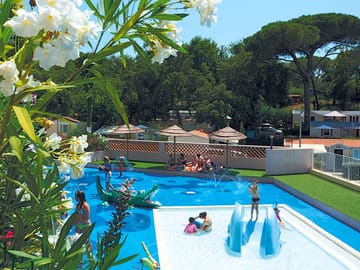 Paddling pool