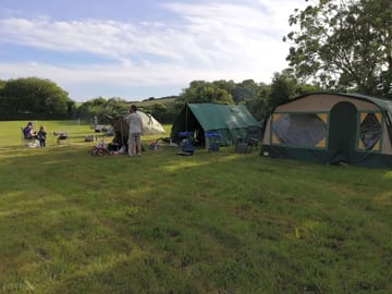 Spacious pitches close to the jurassic coast