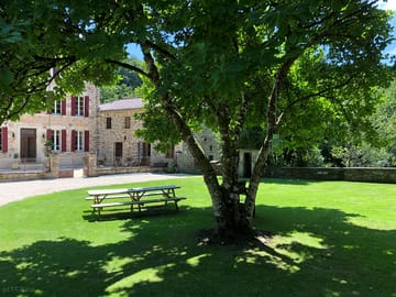 Outside area with sun and shade