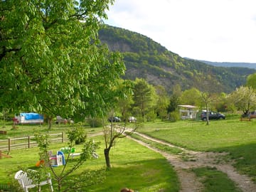Greenly scenic setting