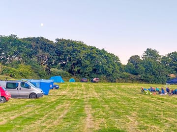 The moon rising on a balmy july 2022 evening