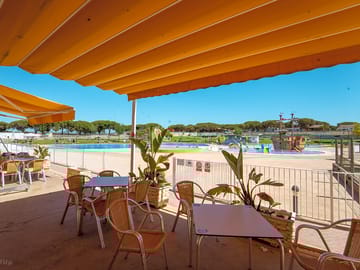 Poolside restaurant-bar