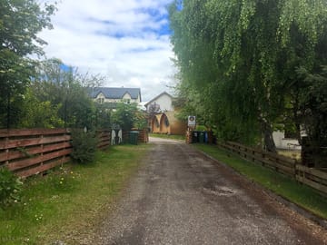 Entrance road