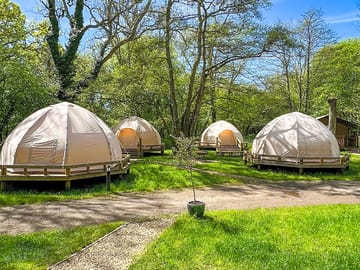 Air Dome Tent Village