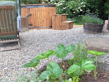 Fox's den hot tub