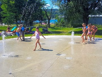 Aquatic playground