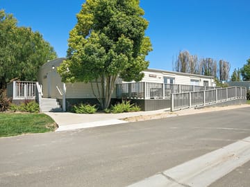 Group clubhouse