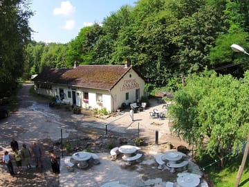 Reception and bar