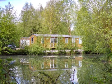 Waterside accommodation with parking space