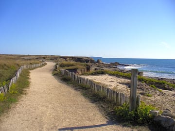 Path along the beach