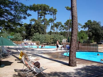 The swimming and paddling pool