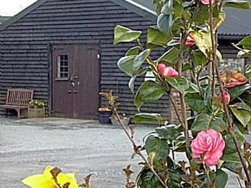 Coldblow Farm