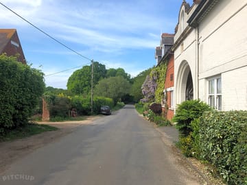 Hamlet of barham on the way to the site