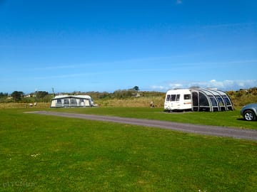 Electric optional hardstanding touring pitch