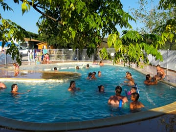Outdoor swimming pool