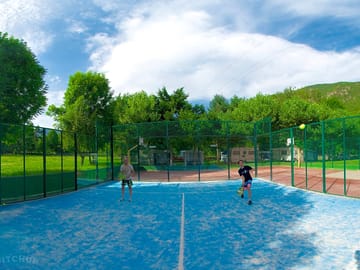 Paddle tennis