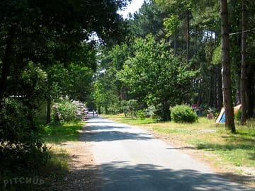 Roads linking pitches
