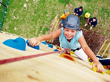 Climbing wall