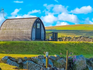 Visitor image of the next door pod with plenty of space between them