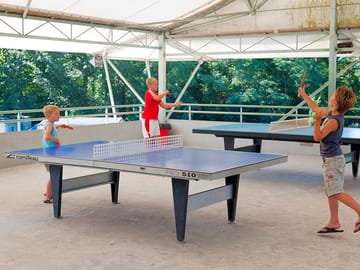 Table tennis