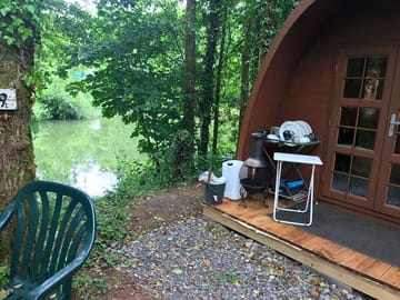 Lakeside pod