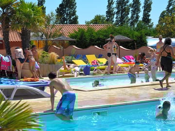 Heated pool