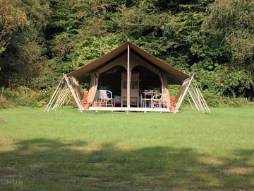 Safari tent front