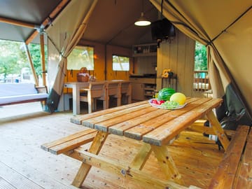 Picnic table on the deck