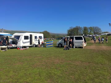 Wide pitches with plenty of room