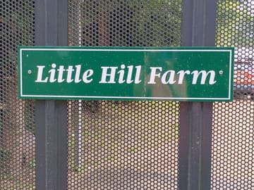 Welcome to little hill farm villa