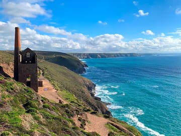 The coastal path at chapel porth, showing the mining heritage
