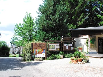 Reception building