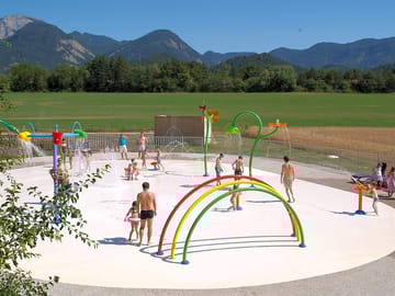 Kids' water games
