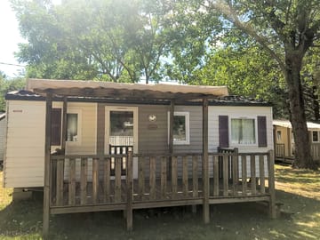 Caravan terrace