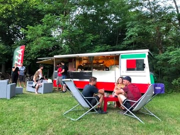 Sometimes there are food trucks on site