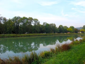 Bourgogne canal