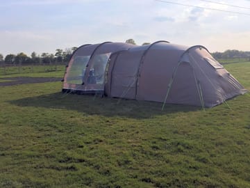 Grass tent pitch
