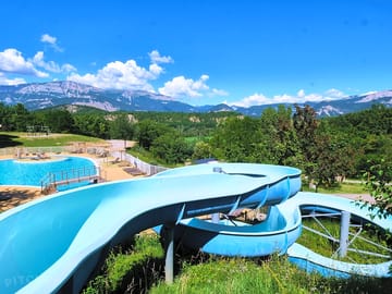 Pool complex