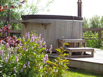 Woodfired swedish hot tub
