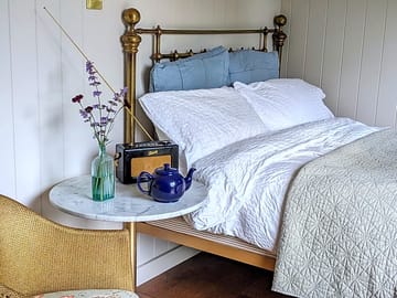 Simple elegant comfort