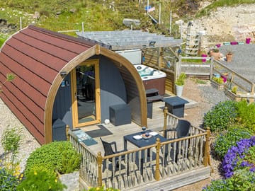 An teallach bothy camping pod