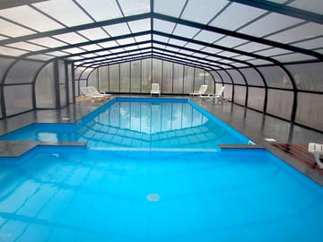 Covered pool
